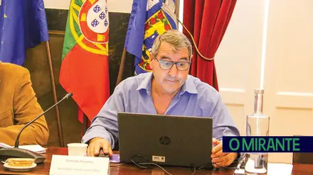 A meter água
