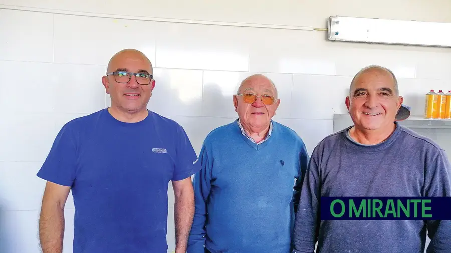 Jorge & Filhos reparação e manutenção de veículos automóveis Jorge & Filhos reparação e manutenção de veículos automóveis