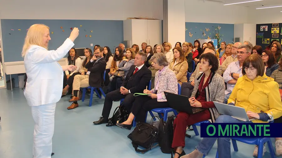 Agrupamento de Escolas de Alcanena recebeu inspetores para Avaliação Externa das Escolas Agrupamento de Escolas de Alcanena recebeu inspetores para Avaliação Externa das Escolas