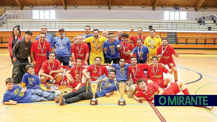 Mação FC faz a dobradinha no futsal distrital Mação FC faz a dobradinha no futsal distrital