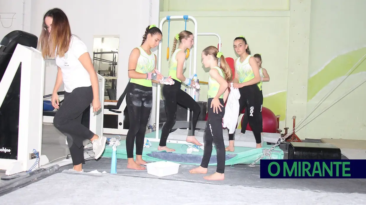 Ginastas do Grupo Desportivo de Azambuja são um exemplo de superação