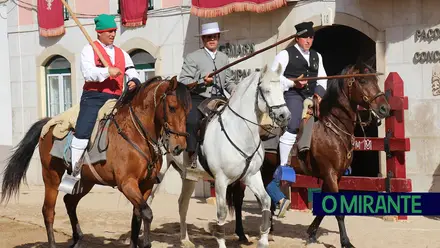 Feira de Maio arrancou em Azambuja para exaltar a cultura e tradições das suas gentes Feira de Maio arrancou em Azambuja para exaltar a cultura e tradições das suas gentes