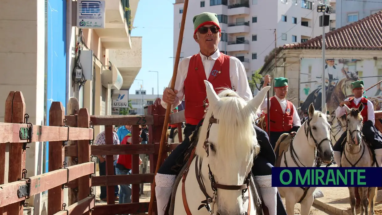 Campino Isidoro Simões homenageado na Feira de Maio