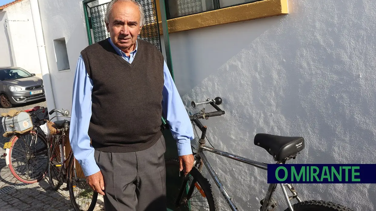 Passeio de Bicicletas Antigas na Moita do Norte com mais de 70 participantes