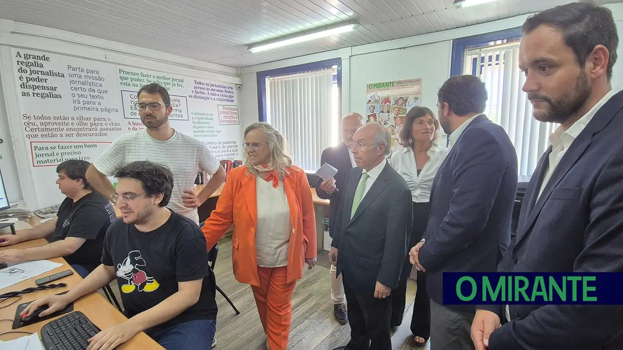 Marques Mendes visita Santarém e conhece redacção de O MIRANTE