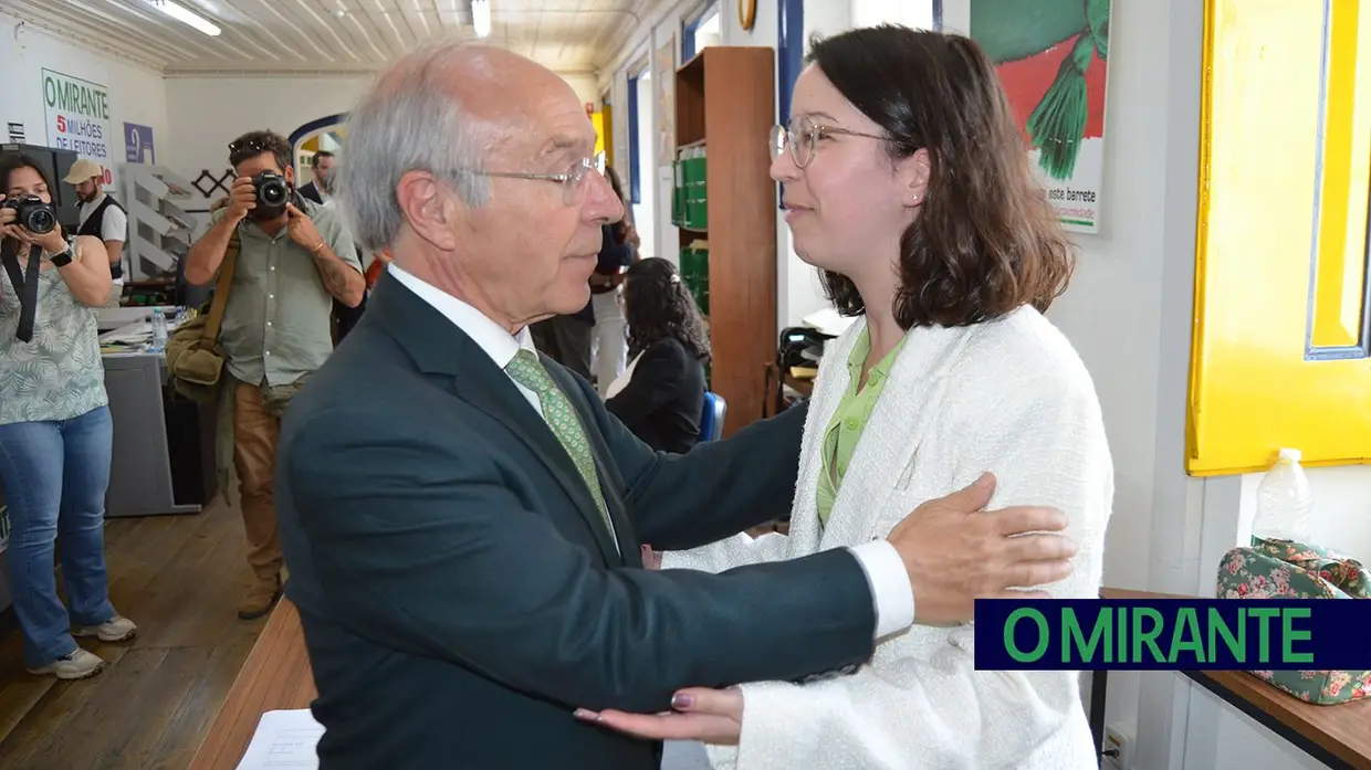 Marques Mendes visita Santarém e conhece redacção de O MIRANTE