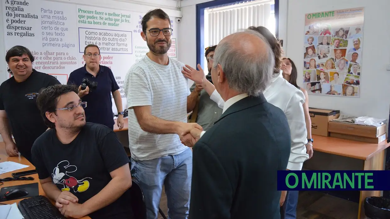 Marques Mendes visita Santarém e conhece redacção de O MIRANTE