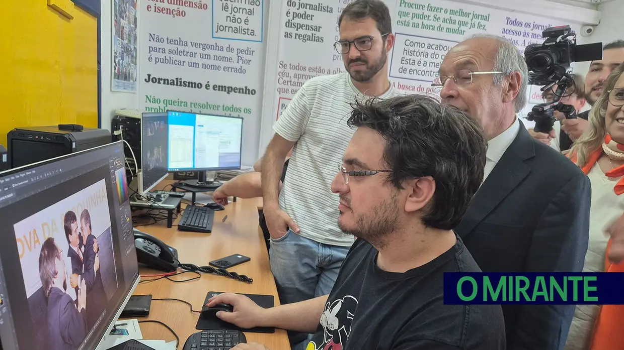 Marques Mendes visita Santarém e conhece redacção de O MIRANTE
