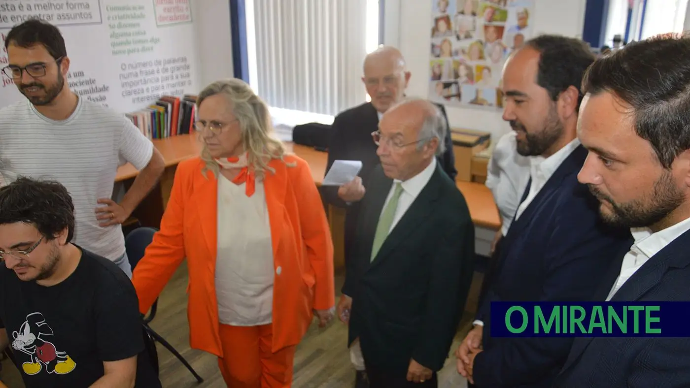Marques Mendes visita Santarém e conhece redacção de O MIRANTE