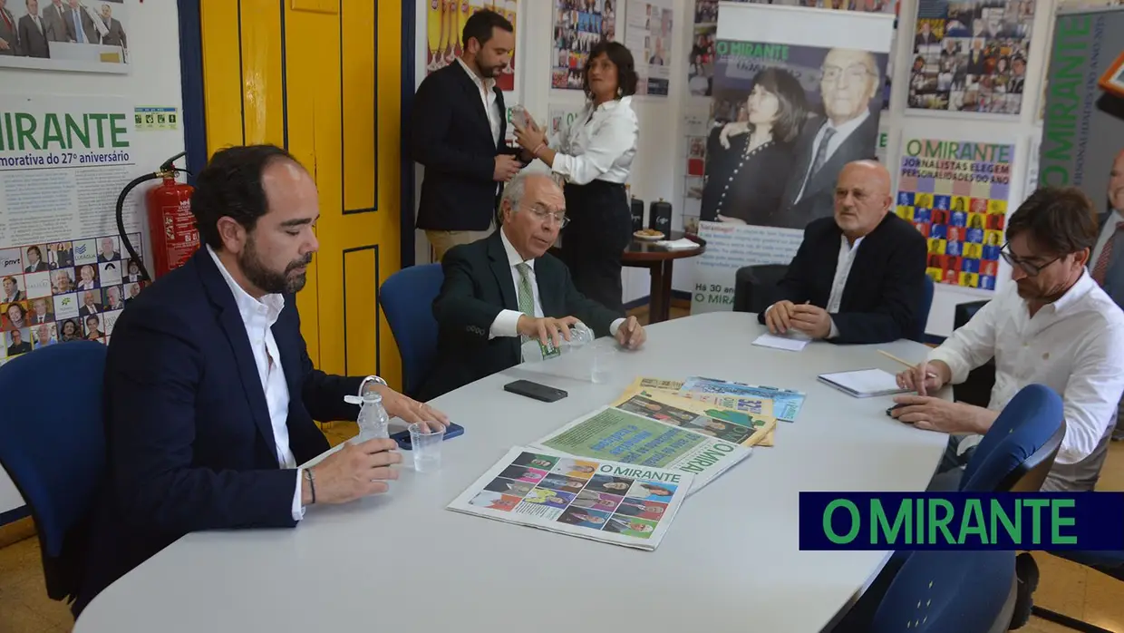 Visita de Marques Mendes à redacção de O MIRANTE