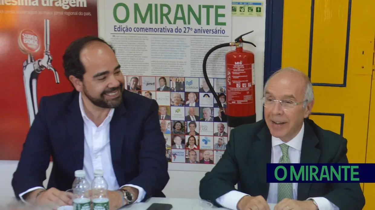 Marques Mendes visita Santarém e conhece redacção de O MIRANTE