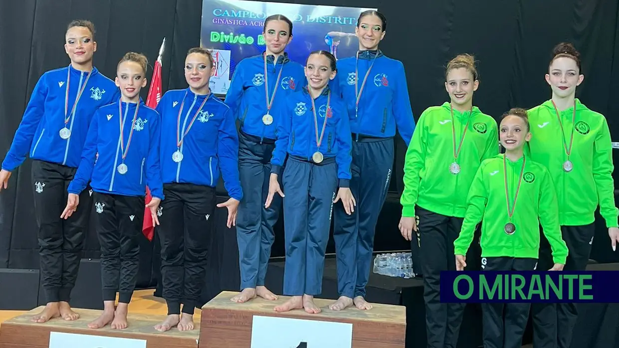 Académica de Santarém em grande plano no Distrital de Ginástica Acrobática