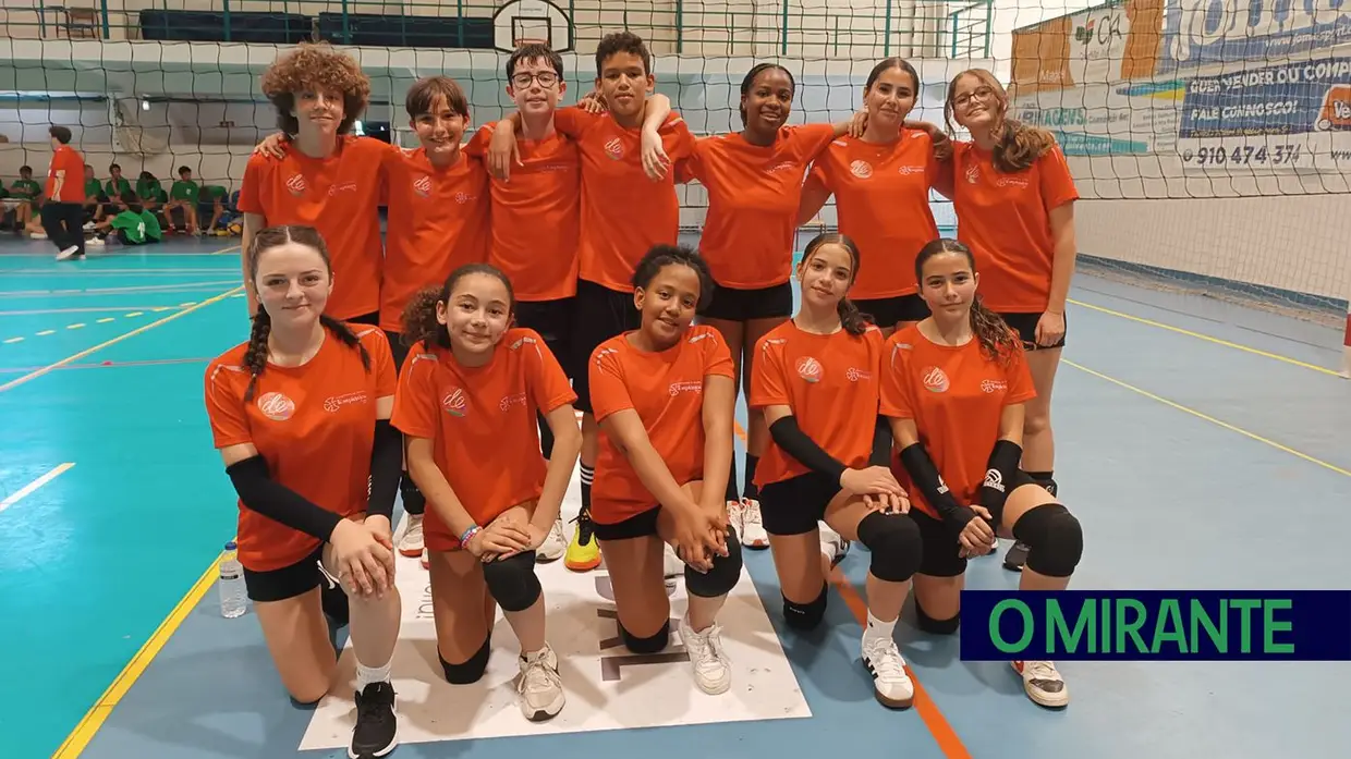 Agrupamento de Escolas Templários de Tomar alcança pódio em Voleibol do Desposto Escolar