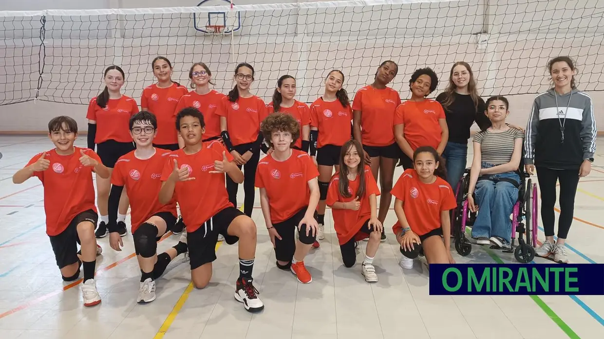 Agrupamento de Escolas Templários de Tomar alcança pódio em Voleibol do Desposto Escolar