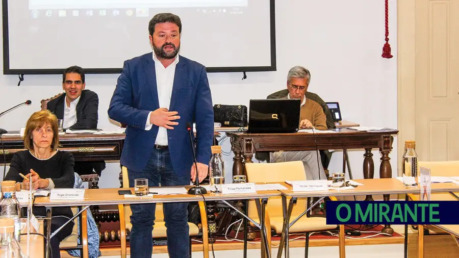 Contas da Câmara de Tomar voltaram a ser chumbadas na assembleia municipal