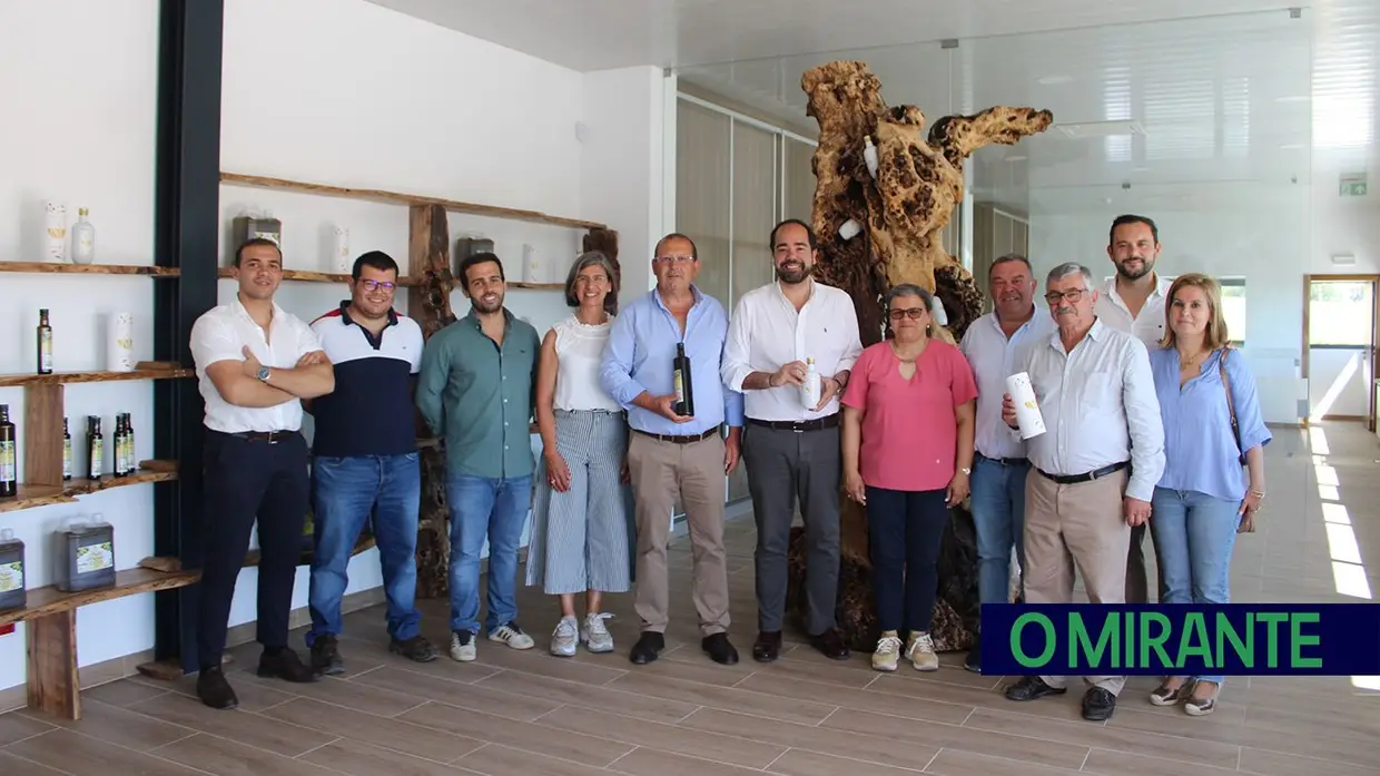 Presidente da Câmara de Santarém visitou novas instalações da empresa Agri-Mendes