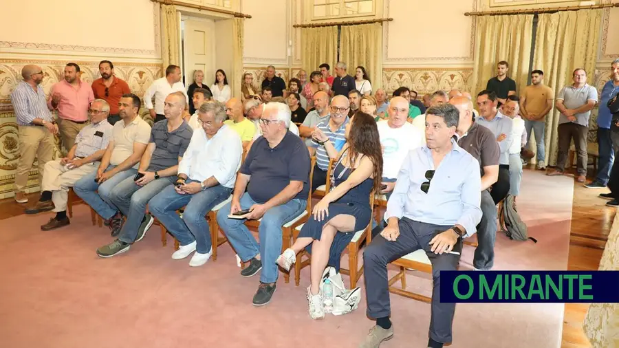 Apoio municipal de 620 mil euros para clubes desportivos do concelho de Santarém Apoio municipal de 620 mil euros para clubes desportivos do concelho de Santarém