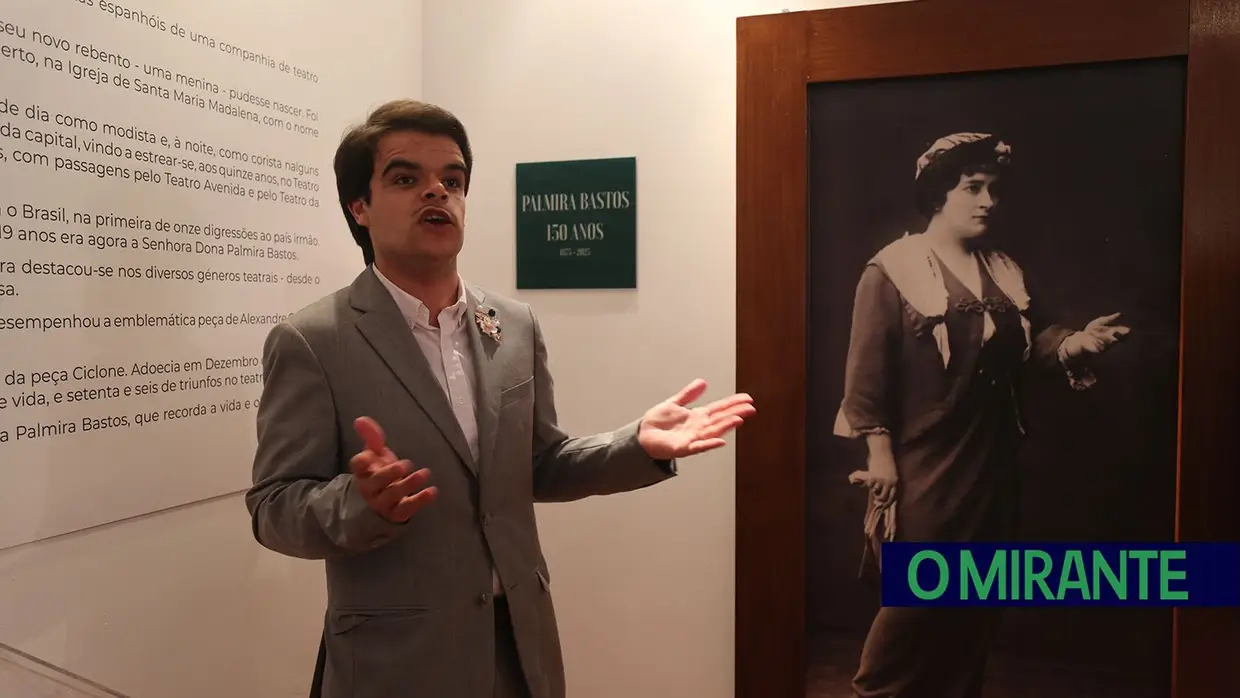 Homenagem a Palmira Bastos junta população e família em Aldeia Gavinha