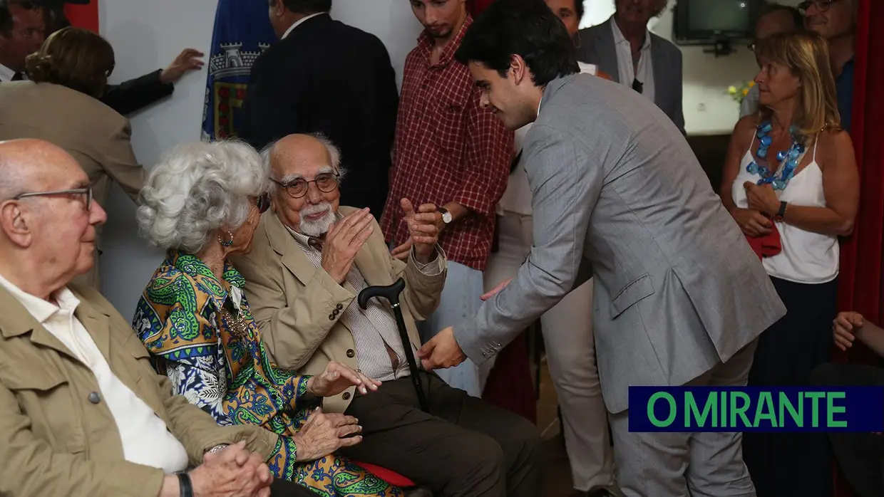 Homenagem a Palmira Bastos junta população e família em Aldeia Gavinha