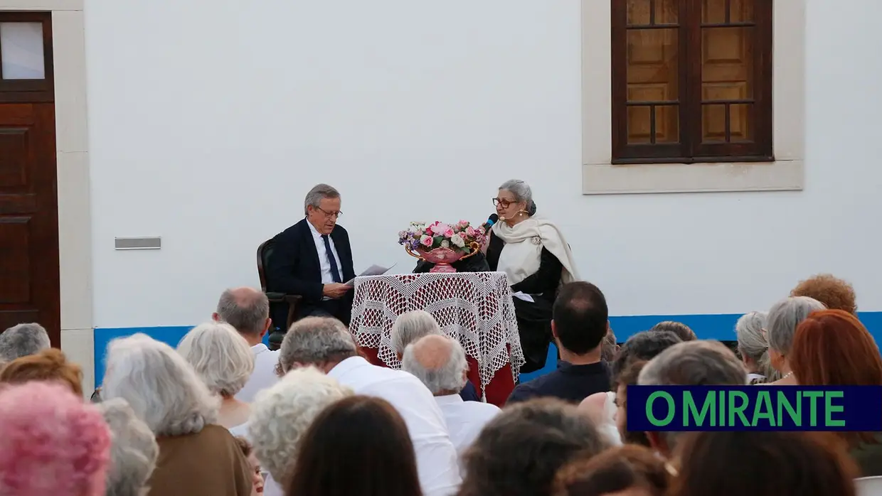 Homenagem a Palmira Bastos junta população e família em Aldeia Gavinha