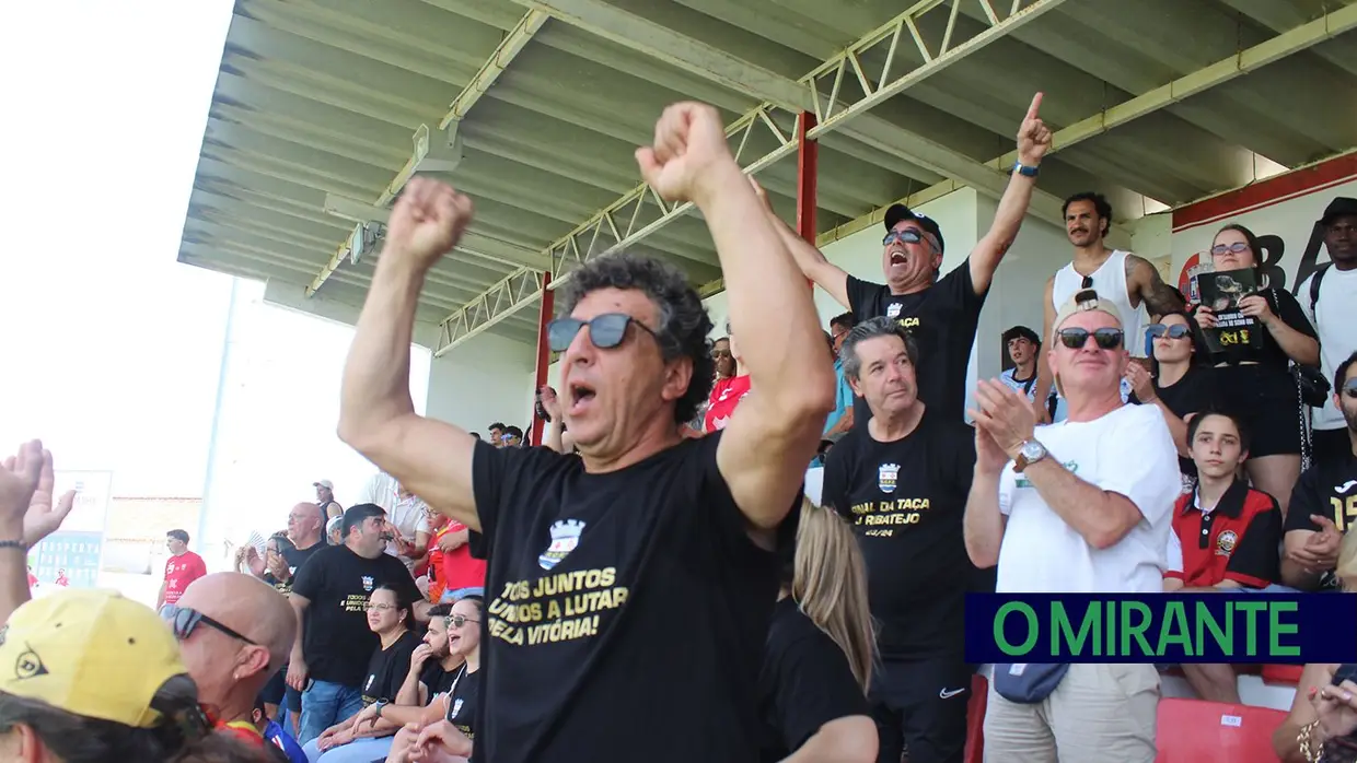 Ferreira do Zêzere conquista Taça do Ribatejo e faz a dobradinha no futebol distrital