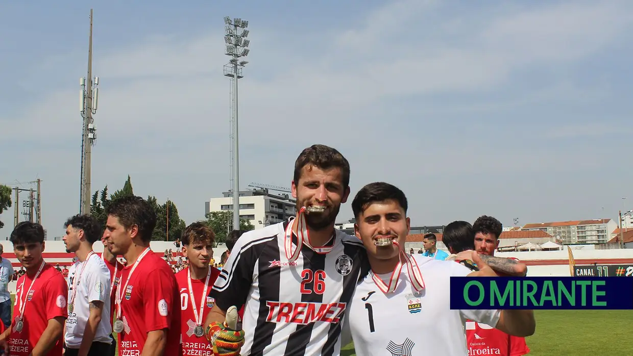Ferreira do Zêzere conquista Taça do Ribatejo e faz a dobradinha no futebol distrital