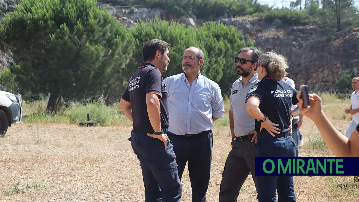 Torres Novas lança projecto pioneiro para reflorestar Serra de Aire