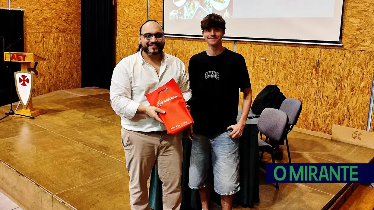 Palestra sobre turismo sustentável reuniu alunos em Tomar