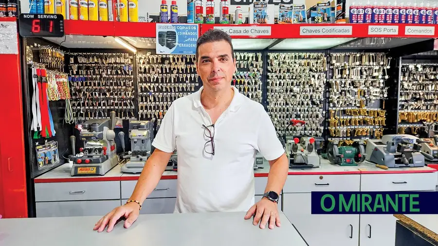 É importante uma maior aproximação à população e às pequenas e médias empresas É importante uma maior aproximação à população e às pequenas e médias empresas