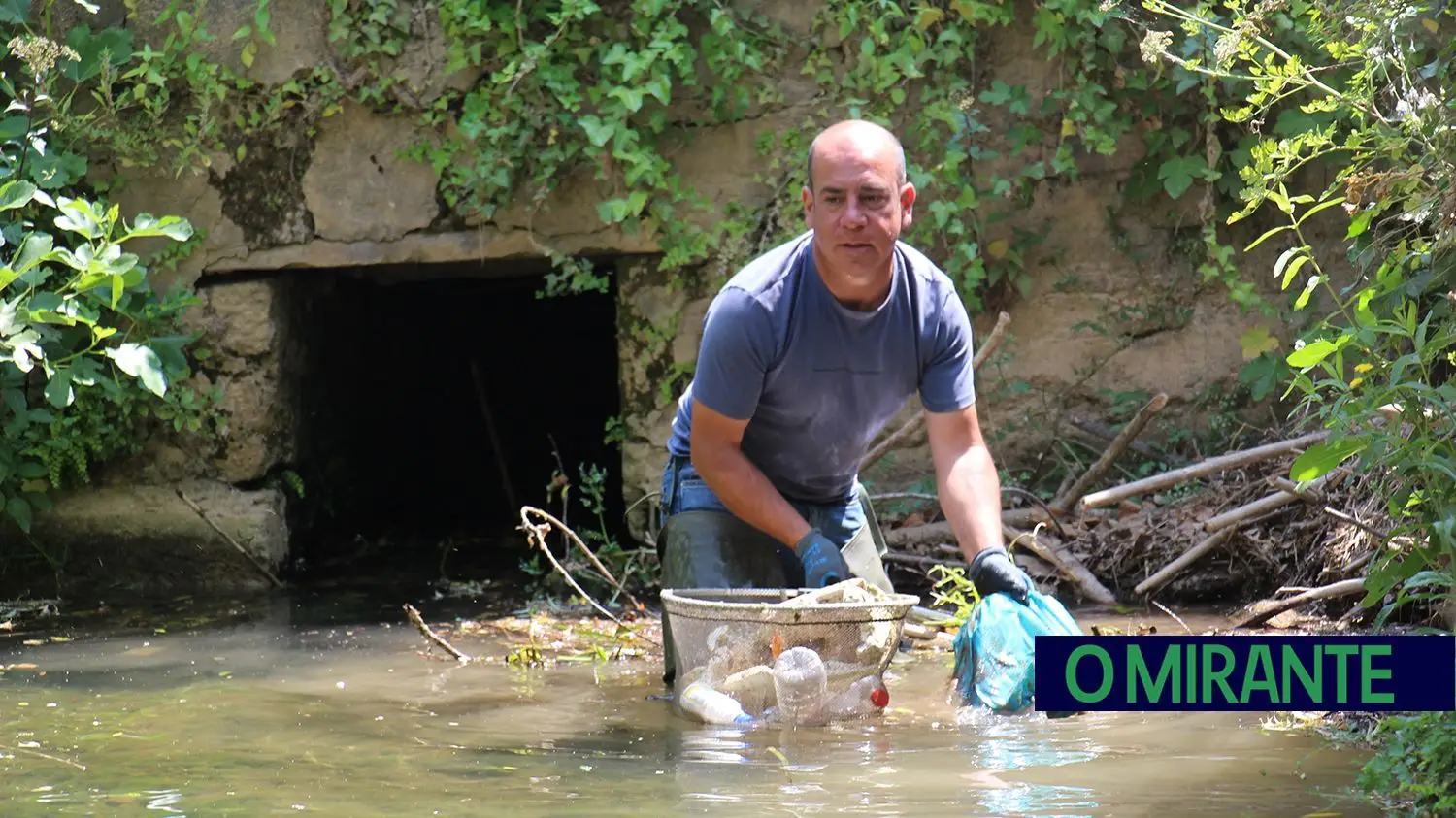 Guarda-Rios renasceram em Torres Novas para limpar e proteger o rio Almonda 