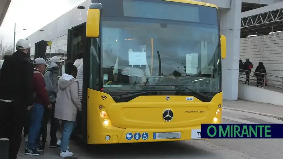 Alterações nas carreiras em Alhandra geram queixas dos moradores Alterações nas carreiras em Alhandra geram queixas dos moradores
