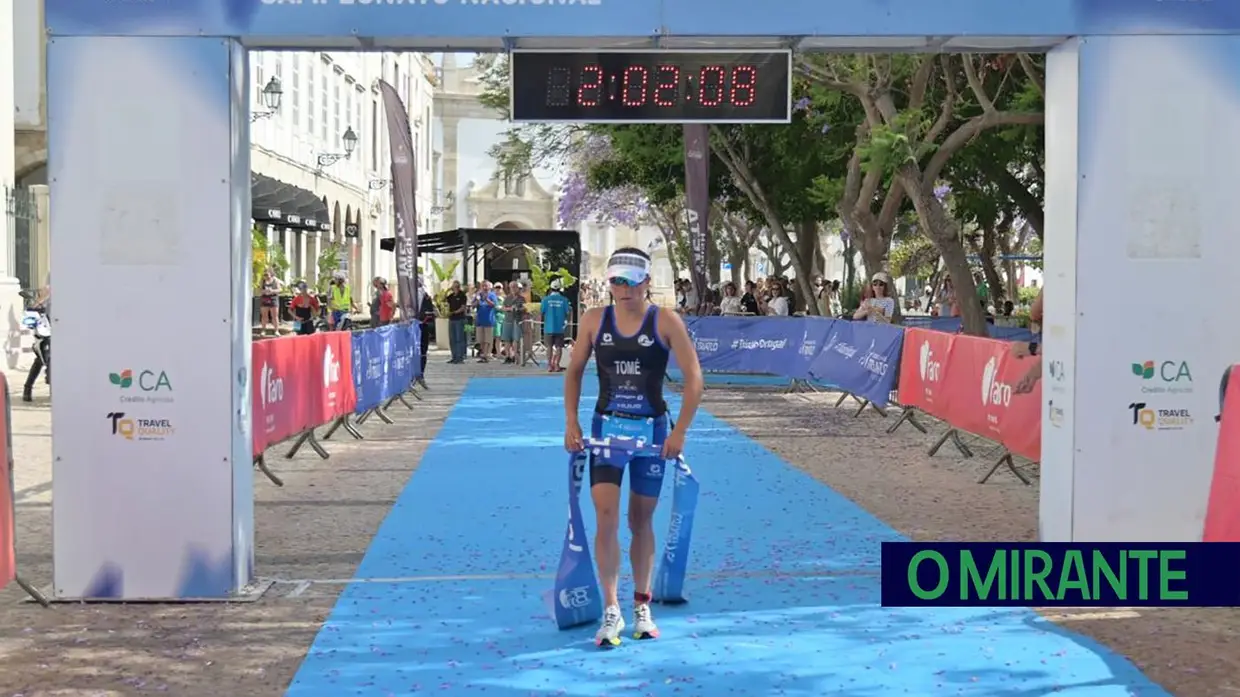 Maria Tomé e João Nuno Batista são campeões nacionais de triatlo em elites