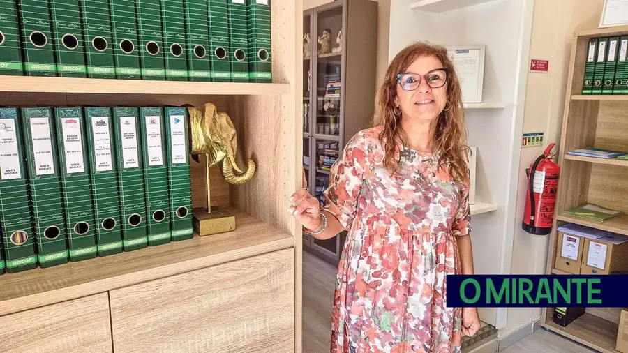 “A escola devia ensinar mais literacia financeira às crianças” “A escola devia ensinar mais literacia financeira às crianças”
