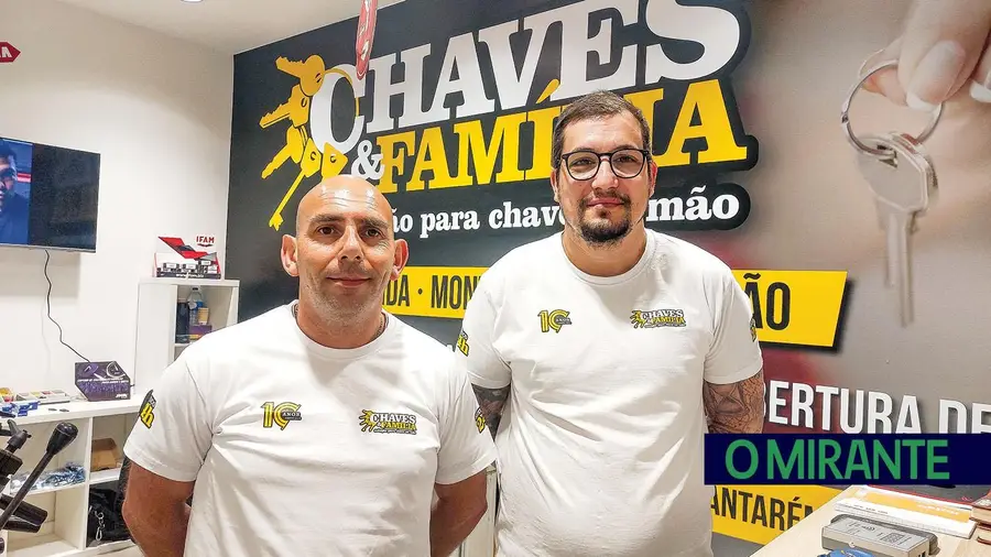 Chaves e Família chegou a Almeirim para resolver problemas com experiência e sabedoria