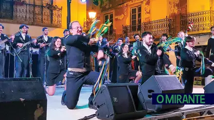 Tuna de Abrantes voltou a levar para a cidade o espírito de amizade e paixão pela música Tuna de Abrantes voltou a levar para a cidade o espírito de amizade e paixão pela música