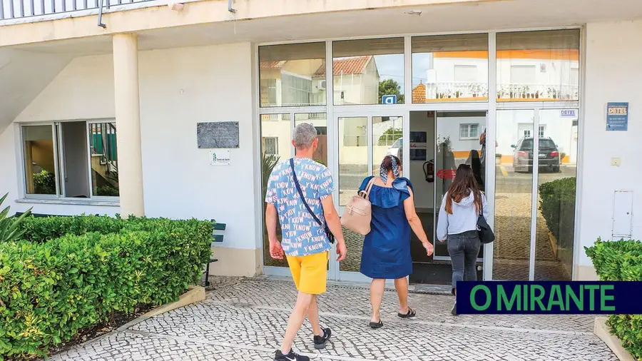 Azambuja volta a ficar de fora da colocação de médicos de família Azambuja volta a ficar de fora da colocação de médicos de família