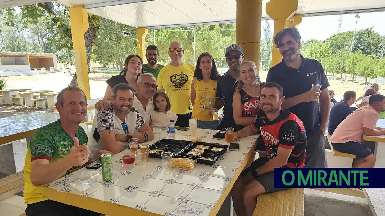 150 pessoas foram conhecer os trilhos da Póvoa da Isenta