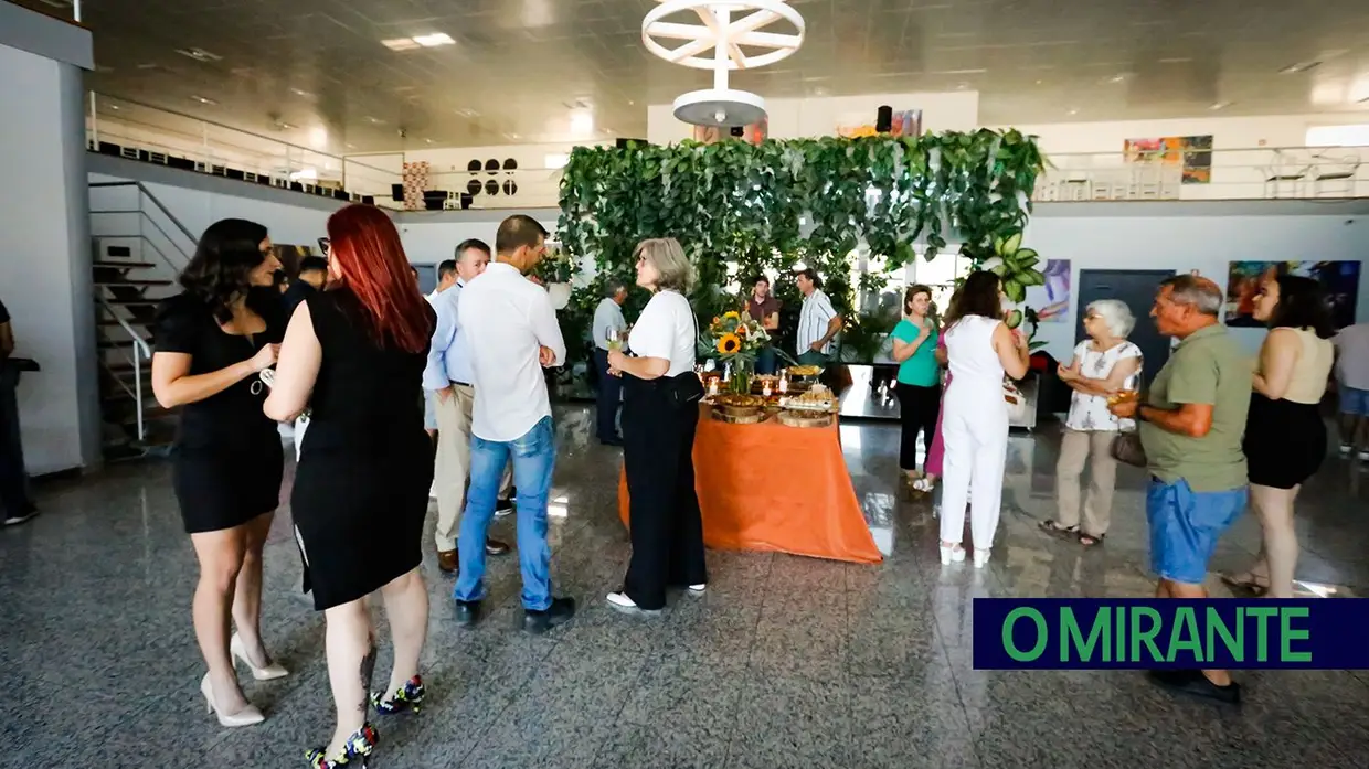 DetailStrong - Remodelações & Mármore comemorou primeiro aniversário