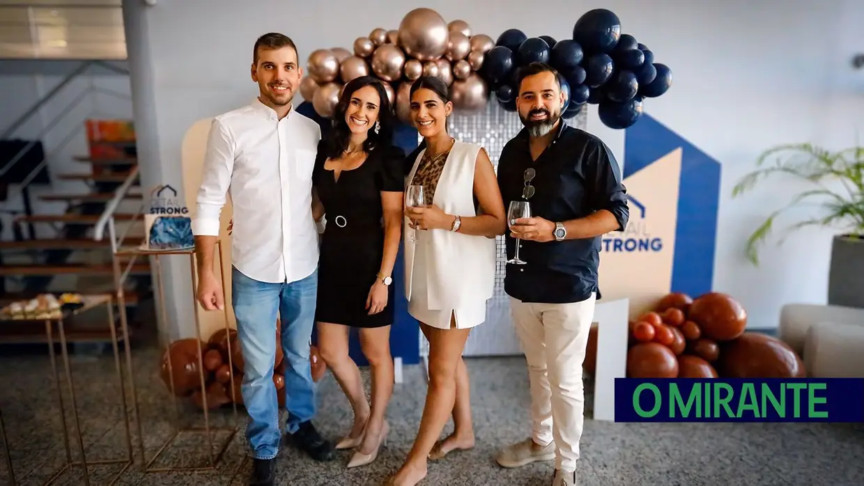 DetailStrong - Remodelações & Mármore comemorou primeiro aniversário