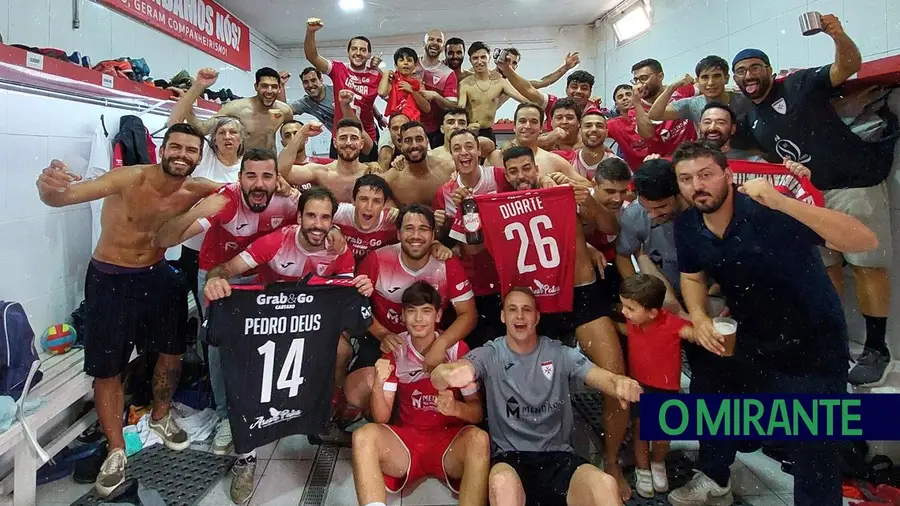GD Pontével de volta à primeira divisão distrital de futebol GD Pontével de volta à primeira divisão distrital de futebol