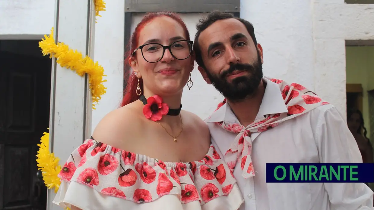 Festas de Santo António em Torres Novas fazem-se com muita cor, animação e boa comida