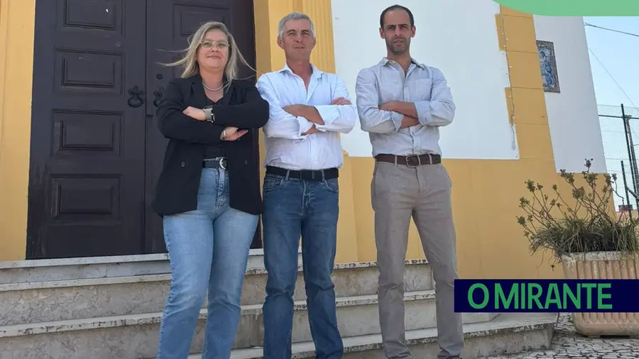 Pedro Francisco é o candidato do PS à Junta de Freguesia da Barrosa Pedro Francisco é o candidato do PS à Junta de Freguesia da Barrosa