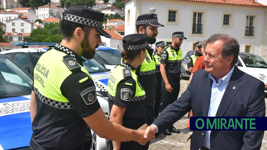 Polícia Municipal de Alenquer já está na rua Polícia Municipal de Alenquer já está na rua