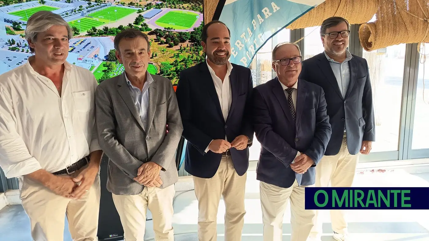 Um dia feliz para Santarém com arranque das obras da Academia de Futebol