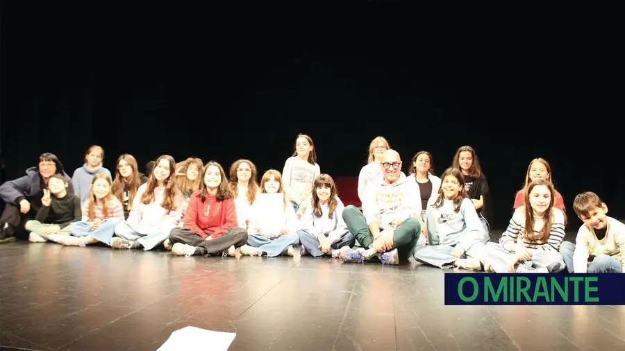 Companhia infanto-juvenil do Cine-Teatro Paraíso estreia peça em Tomar Companhia infanto-juvenil do Cine-Teatro Paraíso estreia peça em Tomar