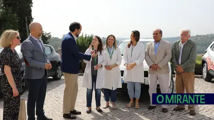 Unidades de saúde de Pernes e de Santarém recebem viaturas eléctricas