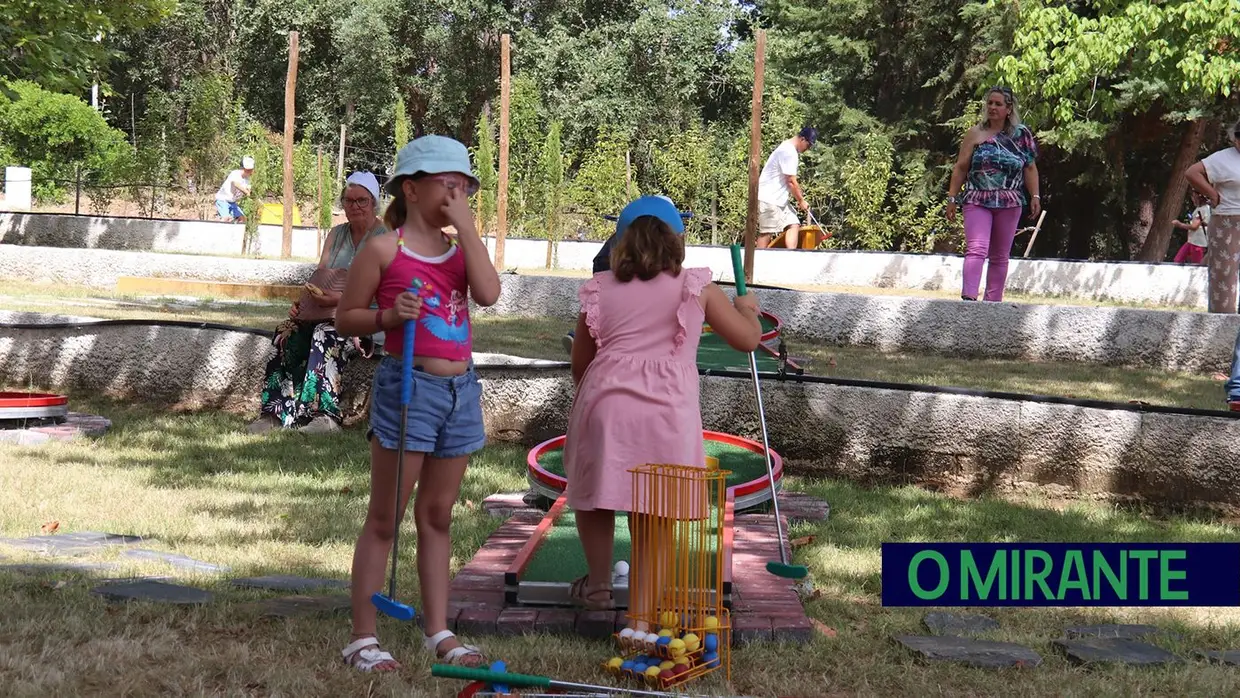 Parque de lazer da Póvoa da Isenta já tem campo de minigolfe