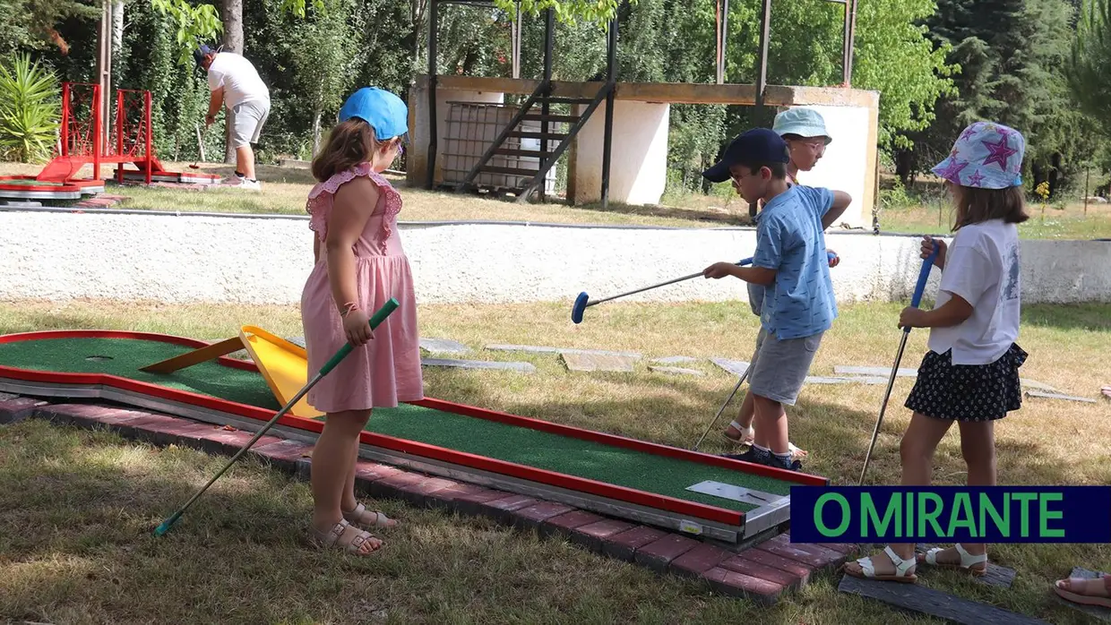 Parque de lazer da Póvoa da Isenta já tem campo de minigolfe