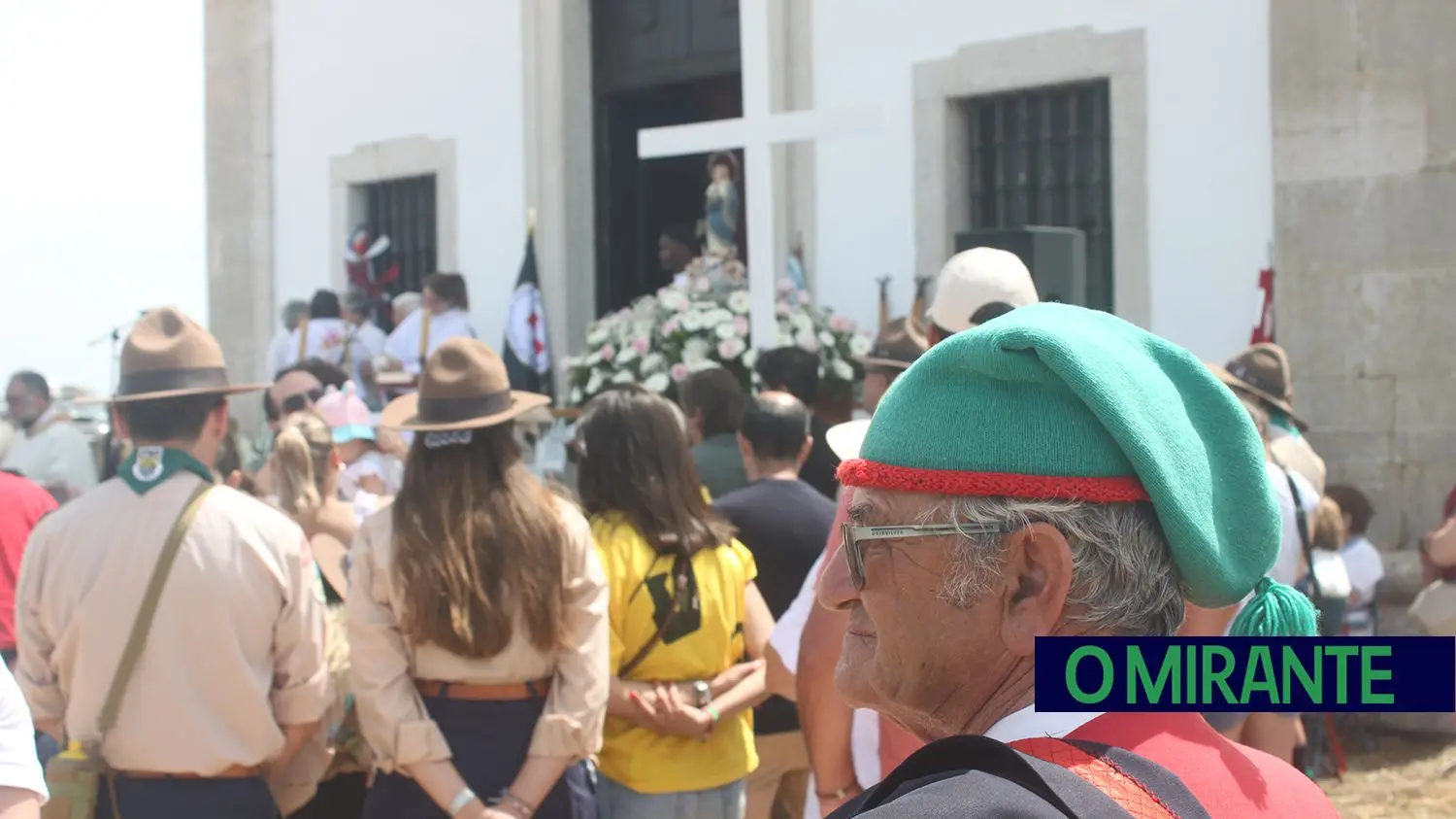 Romaria a Nossa Senhora de Alcamé reuniu fiéis com igreja renovada