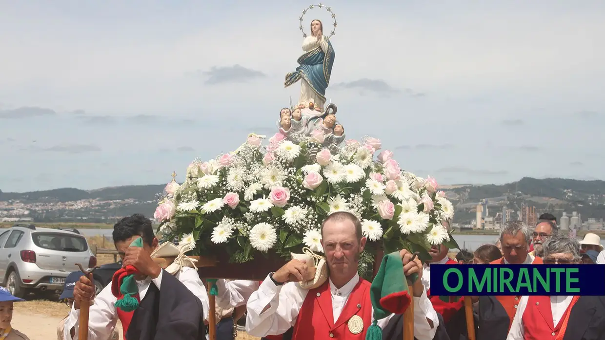 Romaria a Nossa Senhora de Alcamé reuniu fiéis com igreja renovada